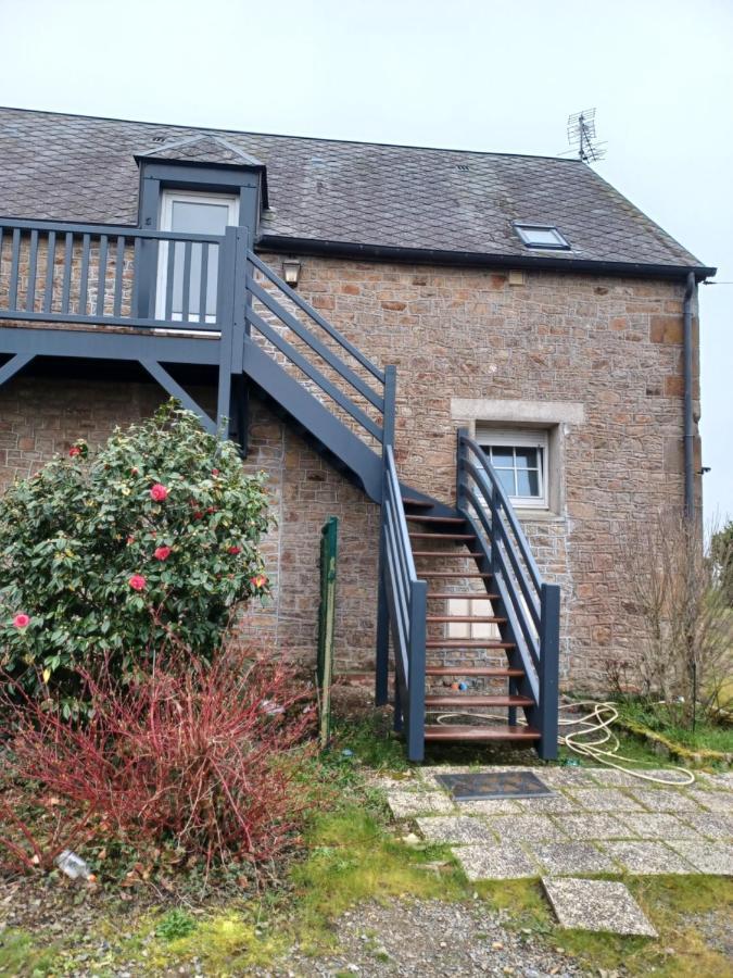Joli Appartement Avec Vue Sur La Baie Avranches Eksteriør bilde